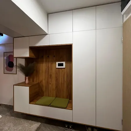 City View Duplex - Stylish 2Br Apartment With Parking Skopje Exterior photo