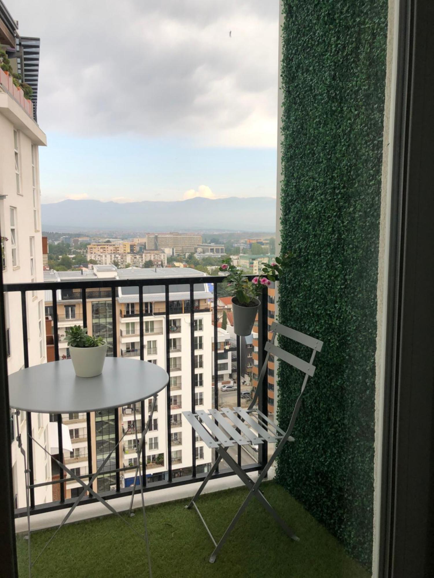 View Duplex - Stylish 2br With Parking